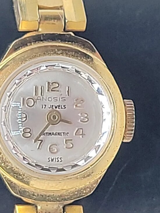VTG Anosis 17-Jewel Wind Ladies Cocktail Watch Swiss Made RUNS 7.5\